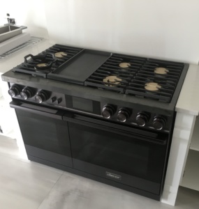 @BLACK DACOR sexy RANGE AND FRIDGES (2)