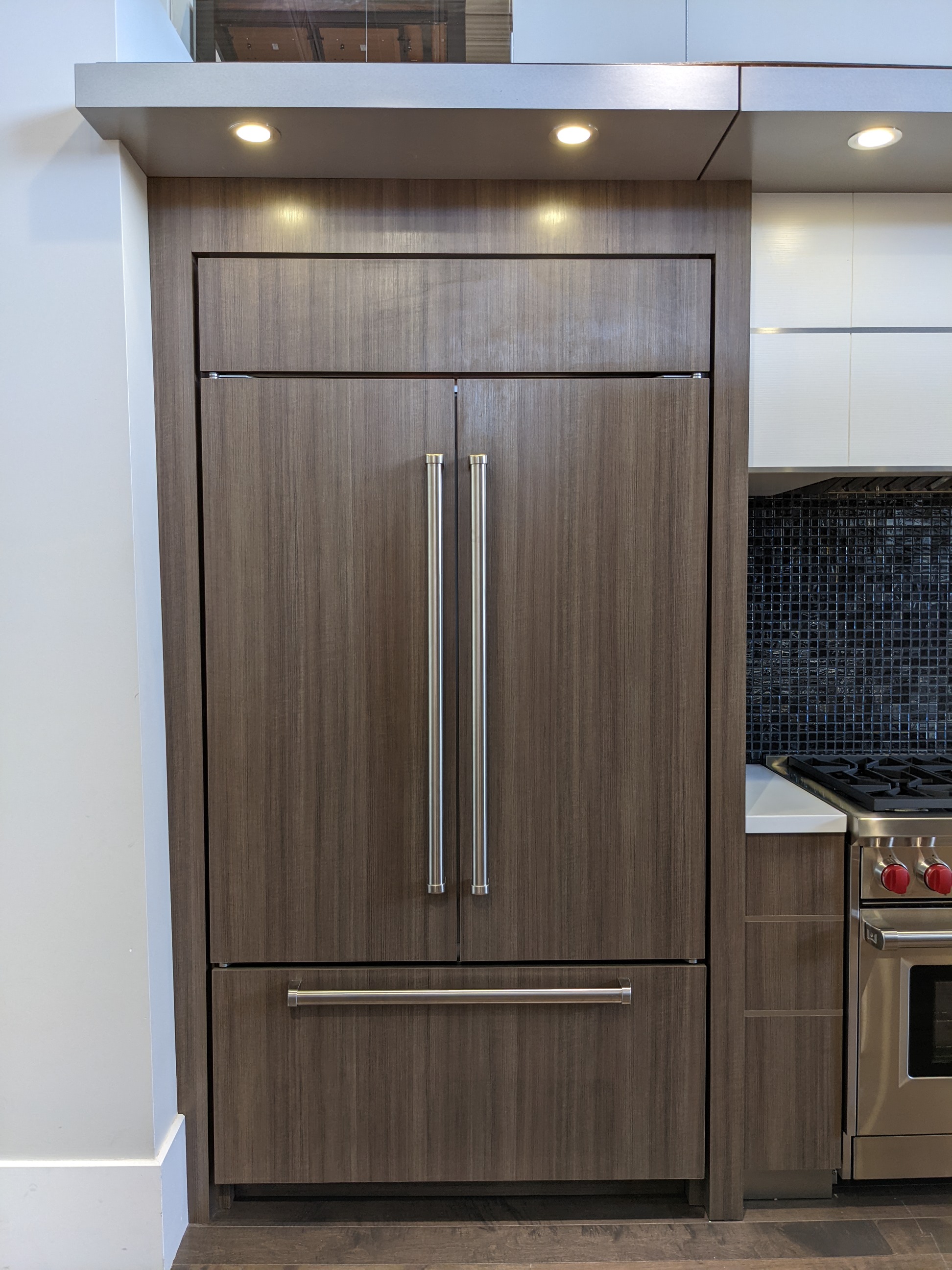 SHOWROOM Built in Fridge (4)