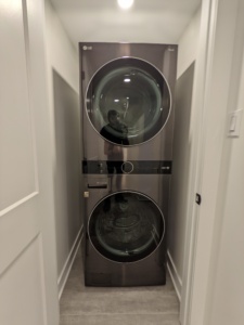 Washer & Dryer (1)