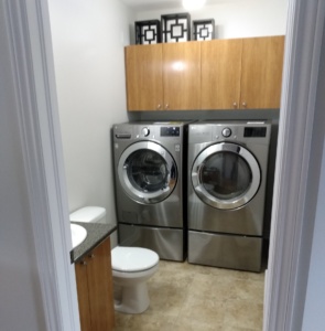 washer dryer on pedestal UGLY PI (1)